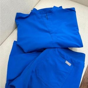 Figs royal blue set!